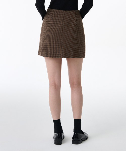 MUSINSA STANDARD WOMAN（ムシンサスタンダードウーマン）の「ウィメンズハウンドトゥースチェックミニスカート[ブラウン]（スカート・レディース・その他・X-SMALL/SMALL/MEDIUM/LARGE）」の3枚目の写真
