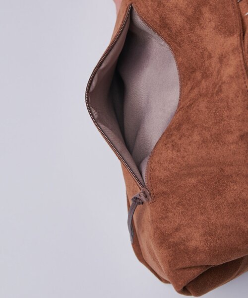 Un coeur（アンクール）の「【Un coeur】SUEDE DRAPE 2WAY TOTE（トートバッグ・メンズ・グレー/キャメル・FREE）」の10枚目の写真