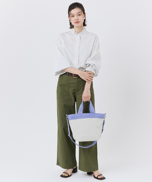 LeSportsac(レスポートサック)の「BUCKET TOTE メレンゲ/ペリウィンクルドリーム(トートバッグ・レディース・パープル・FREE)」の3枚目の写真
