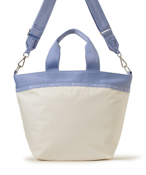 LeSportsac(レスポートサック)の「BUCKET TOTE メレンゲ/ペリウィンクルドリーム(トートバッグ・レディース・パープル・FREE)」の7枚目の写真