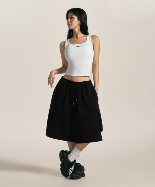 BORN TO WIN（ボーントゥウィン）の「W SYMBOL B ESSENTIAL SLEEVELESS [WHITE]（Tシャツ/カットソー・レディース・その他・1/2/3）」の3枚目の写真