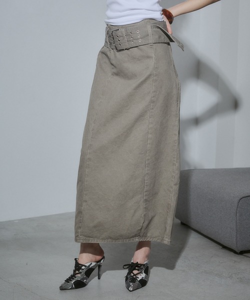ENVYM（アンビー）の「アイレットベルトマキシスカート（スカート・レディース・グレー/グリーン・SMALL/MEDIUM）」の11枚目の写真
