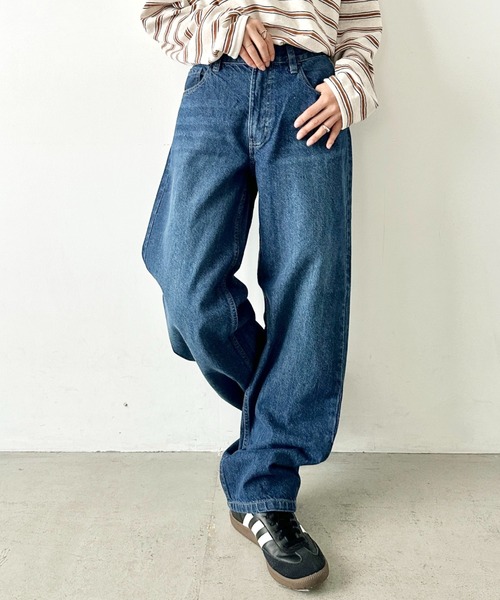 HANES（ヘインズ）の「Hanes(ヘインズ)/ワイドストレート ワイドフィット デニムパンツ/ワイドストレート デニム（デニムパンツ・レディース・ブラック/ライトブルー/ネイビー/ブルー・L/M/S）」の4枚目の写真