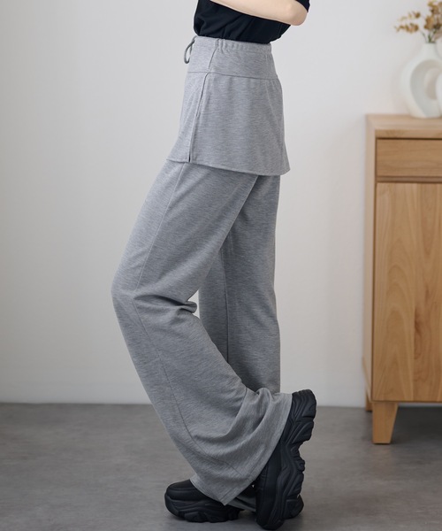 DAYRA(デイラ)の「サイド スリット スカート付き フレア スウェット パンツ(スウェットパンツ・レディース・ネイビー/ダークグレー/ブラック・L/M)」の8枚目の写真