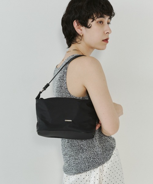 VION(ヴィオン)の「ミニナイロンショルダーバッグ / Mini Nylon Shoulder Bag(ショルダーバッグ・レディース・ブラウン/ブラック/ボルドー・FREE)」の6枚目の写真
