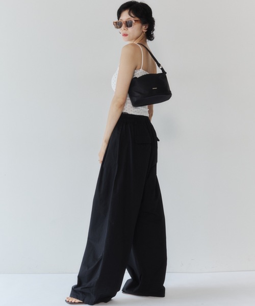 VION(ヴィオン)の「ミニナイロンショルダーバッグ / Mini Nylon Shoulder Bag(ショルダーバッグ・レディース・ブラウン/ブラック/ボルドー・FREE)」の12枚目の写真