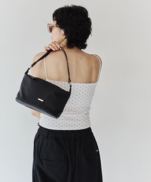VION(ヴィオン)の「ミニナイロンショルダーバッグ / Mini Nylon Shoulder Bag(ショルダーバッグ・レディース・ブラウン/ブラック/ボルドー・FREE)」の13枚目の写真