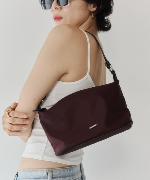 VION(ヴィオン)の「ミニナイロンショルダーバッグ / Mini Nylon Shoulder Bag(ショルダーバッグ・レディース・ブラウン/ブラック/ボルドー・FREE)」の19枚目の写真