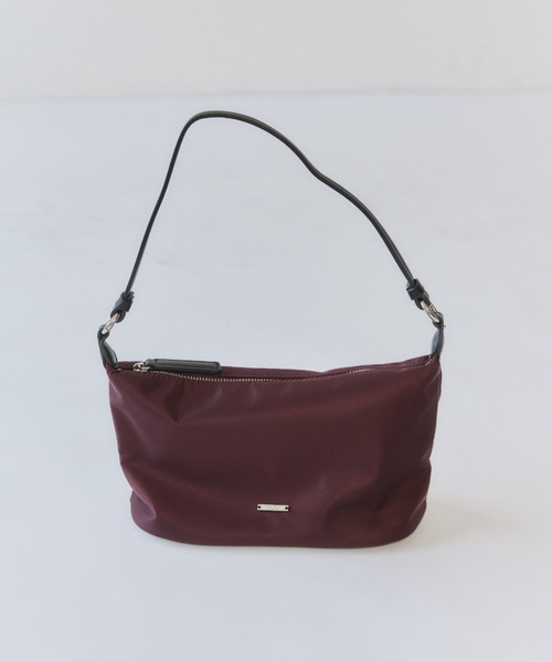 VION(ヴィオン)の「ミニナイロンショルダーバッグ / Mini Nylon Shoulder Bag(ショルダーバッグ・レディース・ブラウン/ブラック/ボルドー・FREE)」の17枚目の写真