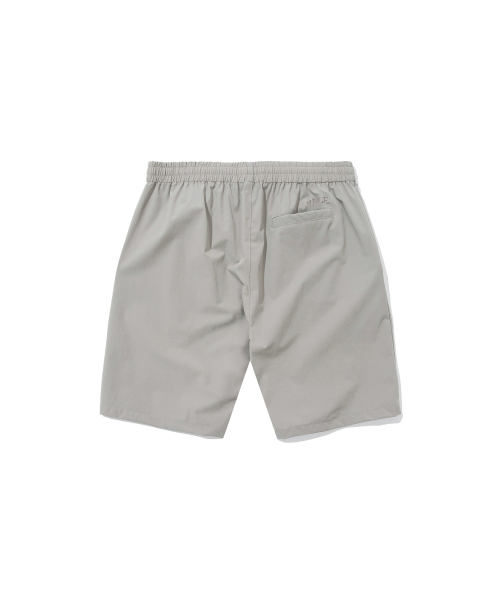 YALE（イェール）の「[ONEMILE WEAR] NYLON STRETCH COMFORT SHORTS LIGHT GRAY（その他パンツ・レディース・その他・LARGE/MEDIUM/SMALL）」の3枚目の写真