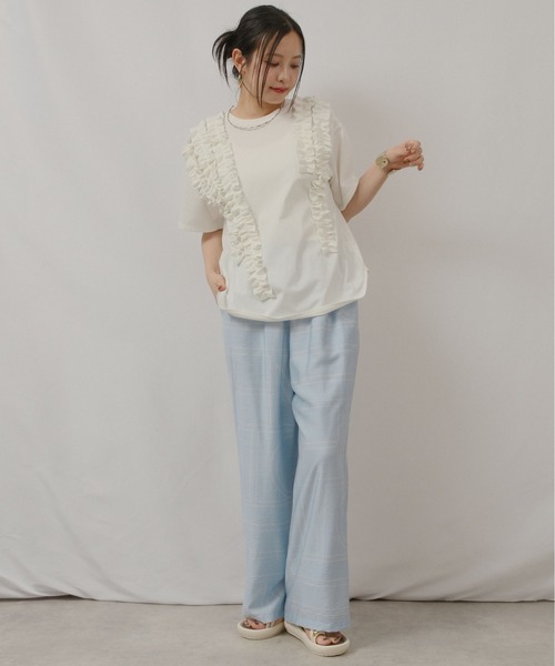 palm RICHE(ポームリシュ)の「ランダムフリルトップス(Tシャツ/カットソー・レディース・グレー/オフホワイト/ブラック・M)」の15枚目の写真