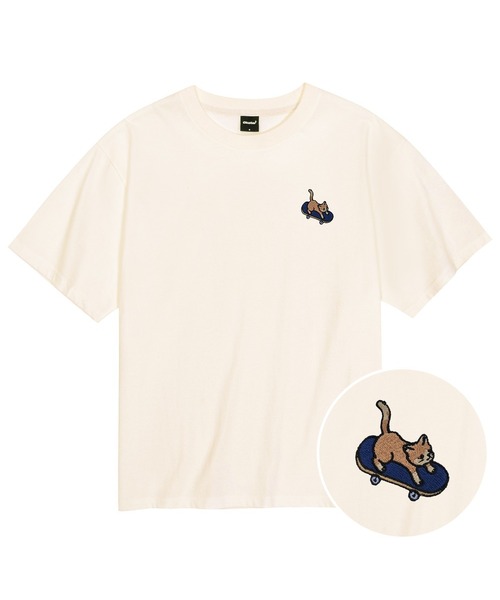 OKSTAR(オクスター)の「クールコットンオーバーサイズボードニャン刺繍半袖Tシャツ(Tシャツ/カットソー・レディース・ダークグリーン/ホワイト/クリーム/ブラック・SMALL/MEDIUM/LARGE/X-LARGE/XX-LARGE)」の3枚目の写真