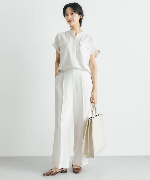 URBAN RESEARCH ROSSO WOMEN(アーバンリサーチ ロッソ)の「クールタッチ吸水速乾ポケットフレアブラウス(シャツ/ブラウス・レディース・アイボリー/ネイビー・FREE)」の3枚目の写真