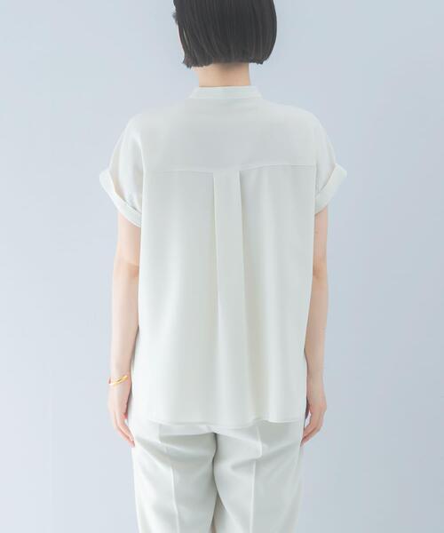 URBAN RESEARCH ROSSO WOMEN(アーバンリサーチ ロッソ)の「クールタッチ吸水速乾ポケットフレアブラウス(シャツ/ブラウス・レディース・アイボリー/ネイビー・FREE)」の12枚目の写真