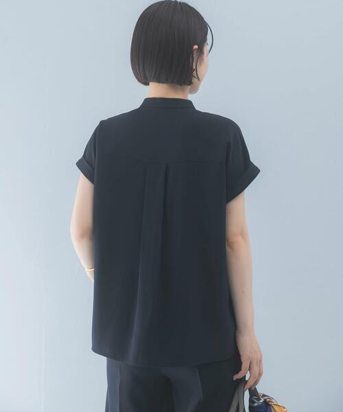 URBAN RESEARCH ROSSO WOMEN(アーバンリサーチ ロッソ)の「クールタッチ吸水速乾ポケットフレアブラウス(シャツ/ブラウス・レディース・アイボリー/ネイビー・FREE)」の20枚目の写真