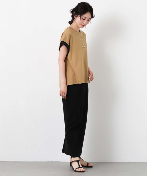 Gready Brilliant(グレディブリリアン)の「スムースタックリボンスリーブ(Tシャツ/カットソー・レディース・キャメル/ブラック・38)」の4枚目の写真