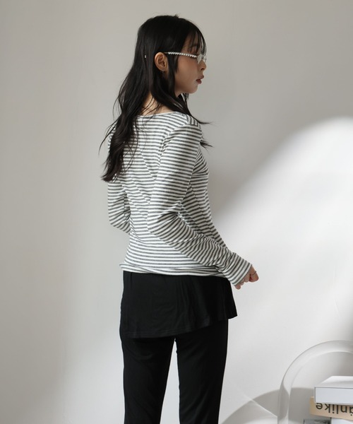 2ly2(トゥーリートゥー)の「ナチュラルスタイル◎ボーダー柄ヘンリーネックトップス(Tシャツ/カットソー・レディース・ホワイト/ライトグレー/ブラック/ベージュ・FREE/S/M)」の21枚目の写真