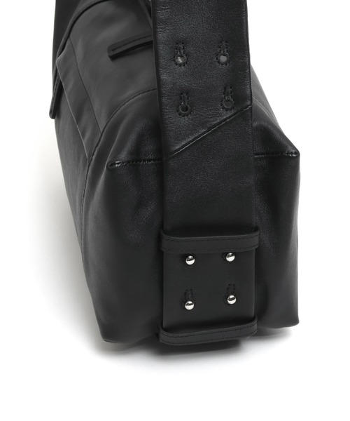 YArKA（ヤーカ）の「【YArKA/ヤーカ】real leather rectangle style 2way bag [bbws4] / リアルレザー横長長方形2wayバッグ（ショルダーバッグ・レディース・ブラック・FREE）」の10枚目の写真