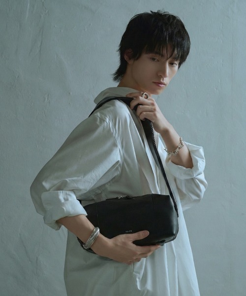 YArKA（ヤーカ）の「【YArKA/ヤーカ】real leather rectangle style 2way bag [bbws4] / リアルレザー横長長方形2wayバッグ（ショルダーバッグ・レディース・ブラック・FREE）」の22枚目の写真