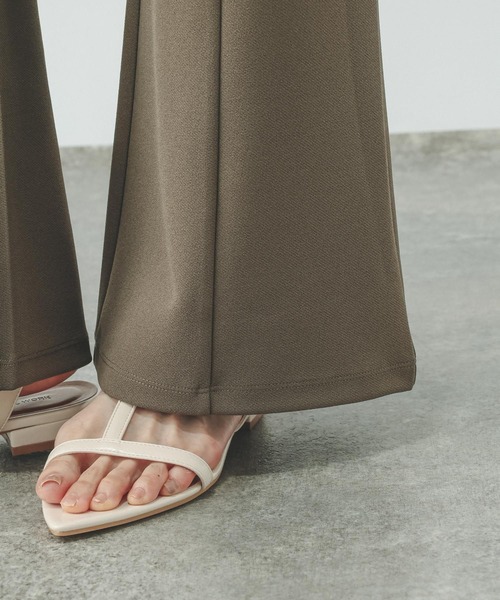 GLOBAL WORK（グローバルワーク）の「イージーケアストレッチフレアパンツ/681322（その他パンツ・レディース・グレイッシュベージュ/ボルドー/オリーブ/ブラック・SMALL/MEDIUM/LARGE）」の10枚目の写真
