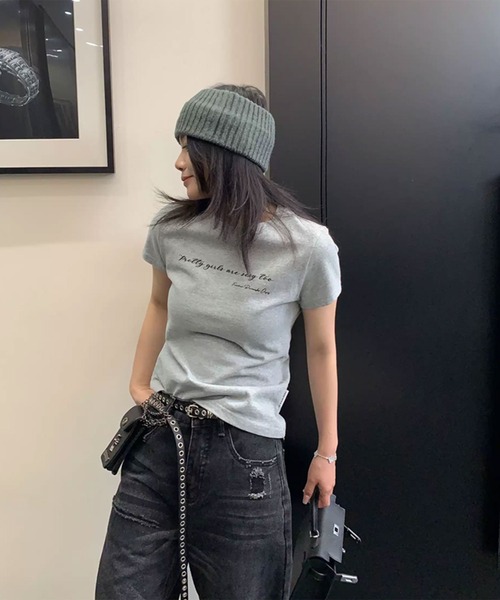 Girly Doll(ガーリードール)の「レタリングロゴTシャツ(Tシャツ/カットソー・レディース・グレー/ブラック・L/M)」の6枚目の写真
