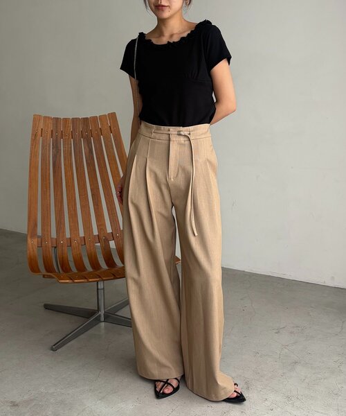 CAPRICIEUX LE'MAGE(カプリシューレマージュ)の「フリルネックリブT(Tシャツ/カットソー・レディース・ライトベージュ/チャコールグレー/ブラック・FREE)」の19枚目の写真