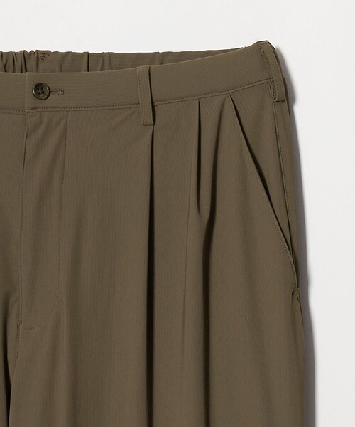 UNITED ARROWS(ユナイテッドアローズ)の「ナイロン/ポリウレタン エコニール 2プリーツ パンツ タテヨコストレッチ(その他パンツ・メンズ・ブラック/モカ・XL/M/S/L)」の14枚目の写真