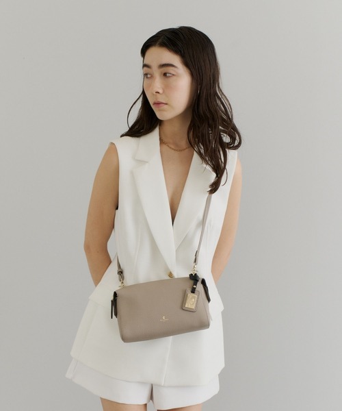 PELLEBORSA(ペレボルサ)の「シンプルショルダーポーチ Reinette 4717(ショルダーバッグ・レディース・ブルー系その他/ブラック/ベージュ系その他・FREE)」の17枚目の写真