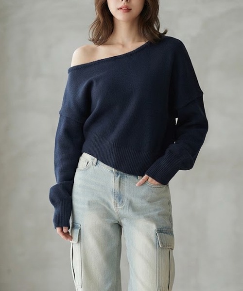 Songe(ソンジュ)の「ワンショルダーアシンメトリーデザインニットトップス(ニット/セーター・レディース・ネイビー/チャコールグレー/アイボリー/グレー/ブラック・FREE)」の11枚目の写真