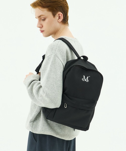 MUCENT(ムセント)の「【MUCENT/ムセント】DONDA SIGNATURE LOGO BACK PACK/ドンダシグネチャーバックパック(バックパック/リュック・レディース・ブラック・FREE)」の2枚目の写真