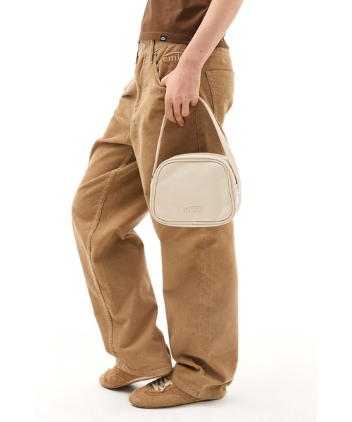 EMIS(イミス)の「GRAIN CAMERA TOTE BAG(ショルダーバッグ・レディース・クリーム/ピンク/ブラック・FREE)」の1枚目の写真