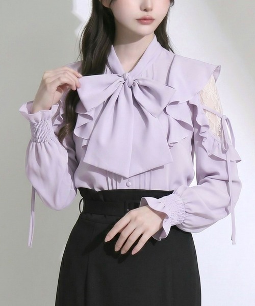 夢展望(ユメテンボウ)の「ショルダーレースフリルリボンボウタイブラウス【大きいサイズあり】(シャツ/ブラウス・レディース・ブルーグレー/ボルドー/ピンク/ホワイト/ブラック・MEDIUM/LARGE/3L)」の1枚目の写真