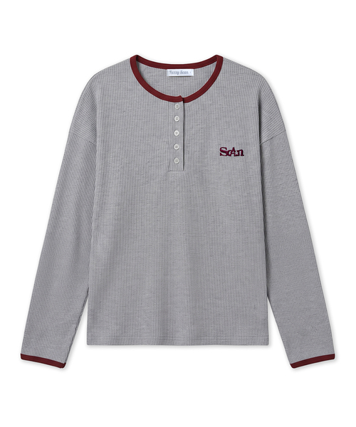 FUZZY SCAN(ファジスキャン)の「ワッフルボタン配色ロングスリーブ3カラー(Tシャツ/カットソー・レディース・チャコールグレー/ブラック/ブラウン・ONE SIZE)」の1枚目の写真