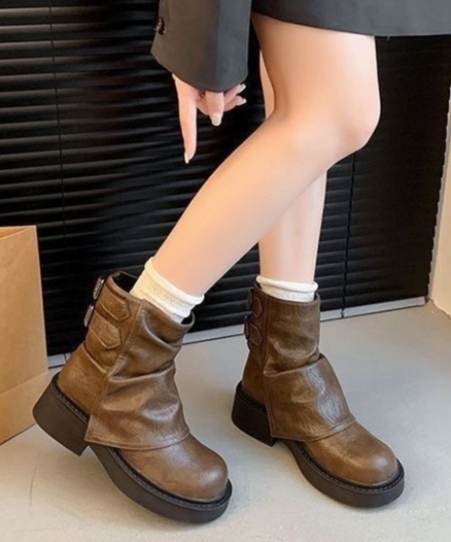 mebole(メボレ)の「back belt flat boots(ブーツ・レディース・ブラック/ブラウン・MEDIUM/SMALL/LARGE)」の11枚目の写真