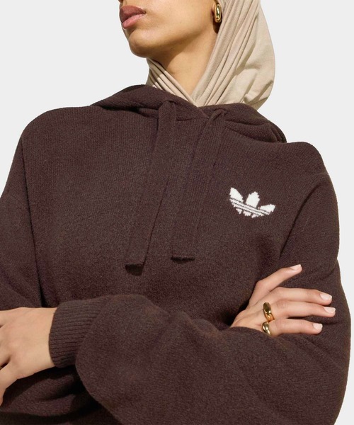 adidas(アディダス)の「エッセンシャルズ ニットパーカー / アディダスオリジナルス adidas Originals(パーカー・レディース・ブラウン・LARGE/XX-LARGE/3XL/MEDIUM/SMALL/X-SMALL/X-LARGE)」の3枚目の写真