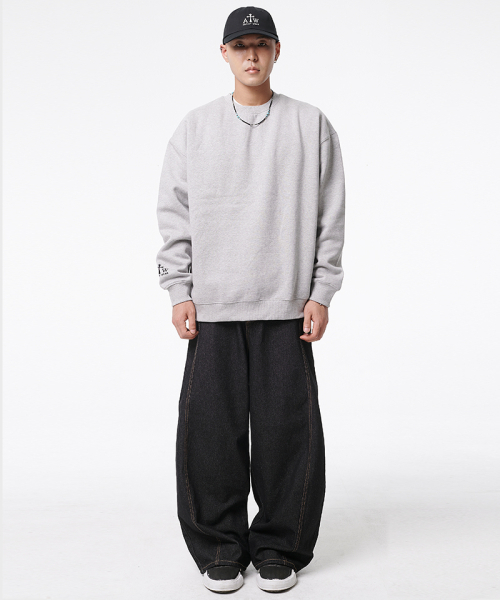 ARTISTWEAR(アーティストウェア)の「グラウンド 生デニム ワイドデニムパンツ(デニムパンツ・レディース・ブラック・MEDIUM/LARGE/X-LARGE)」の4枚目の写真