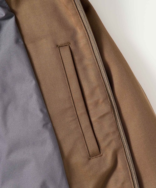 +phenix(プラスフェニックス)の「+phenix(プラスフェニックス)COTTON-LIKE HARRINGTON JKT コットンライク ハリントンジャケット / WINDSTOPPER PRODUCTS BY GORE-TEX LABS(ブルゾン・メンズ・チャコール/ブラウン/ネイビー・L/S/M)」の15枚目の写真