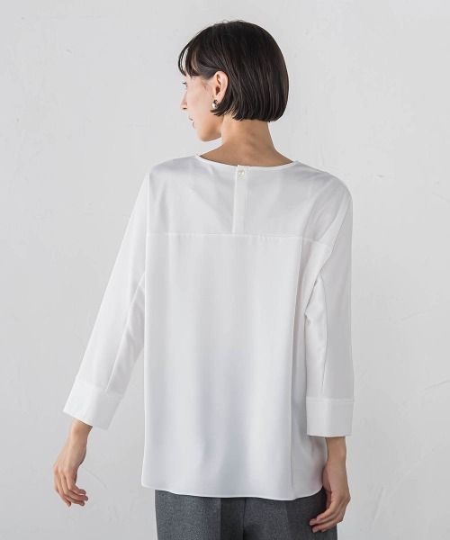 la.f…(ラエフ)の「サテン切り替えプルオーバー(Tシャツ/カットソー・レディース・ホワイト/ブラック・9号)」の21枚目の写真