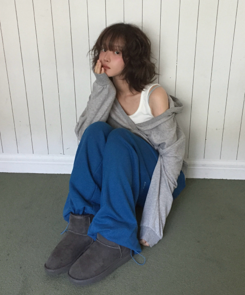 LETTER FROM MOON(レターフロムムーン)の「レターズ ミューズ ワイドスウェットパンツ(ブルー)(スウェットパンツ・レディース・その他・FREE)」の1枚目の写真