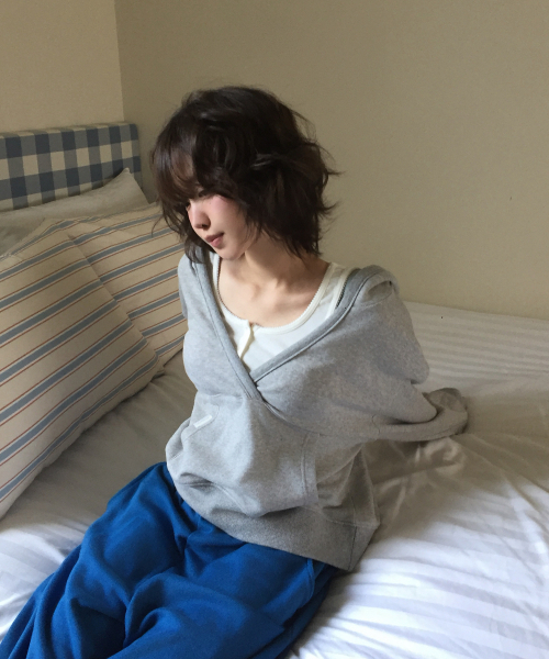 LETTER FROM MOON(レターフロムムーン)の「レターズ ミューズ ワイドスウェットパンツ(ブルー)(スウェットパンツ・レディース・その他・FREE)」の3枚目の写真