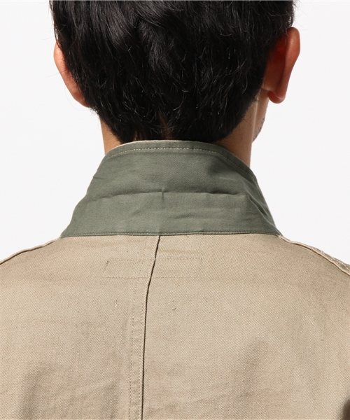 FREEMANS SPORTING CLUB（フリーマンズ スポーティング クラブ）の「FREEMANS SPORTING CLUB JP　C/L KATSURAGI SHOP COAT（その他アウター・メンズ・ベージュ/ネイビー/オフホワイト・3/2）」の10枚目の写真