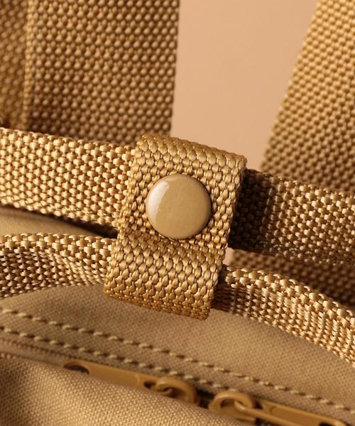 Relate（リレート）の「別注【Relate(リレイト)】スクエアデイパック◆（バックパック/リュック・キッズ・ベージュ/レッド/ネイビー・FREE）」の8枚目の写真