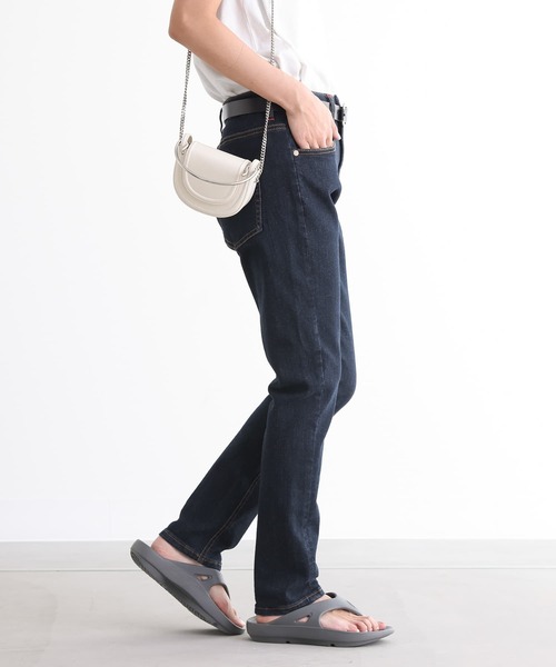 n'OrLABEL（ノアールレーベル）の「『風合いヴィンテージストレッチデニム』（デニムパンツ・レディース・ネイビー/ライトブルー/インディゴブルー・2/1）」の12枚目の写真