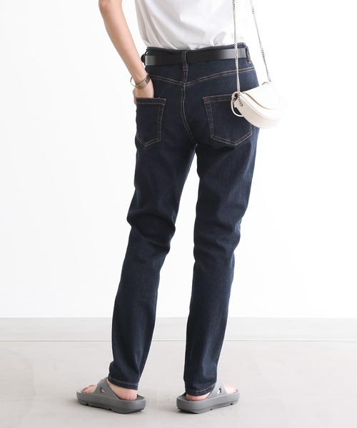 n'OrLABEL（ノアールレーベル）の「『風合いヴィンテージストレッチデニム』（デニムパンツ・レディース・ネイビー/ライトブルー/インディゴブルー・2/1）」の11枚目の写真