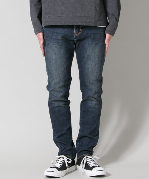 URBAN RESEARCH（アーバンリサーチ）の「URBAN RESEARCH 360°WashデニムスリムテーパードPt（デニムパンツ・メンズ・インディゴブルー・LARGE/MEDIUM/SMALL）」の2枚目の写真