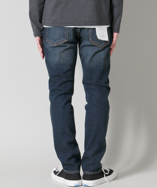 URBAN RESEARCH（アーバンリサーチ）の「URBAN RESEARCH 360°WashデニムスリムテーパードPt（デニムパンツ・メンズ・インディゴブルー・LARGE/MEDIUM/SMALL）」の4枚目の写真