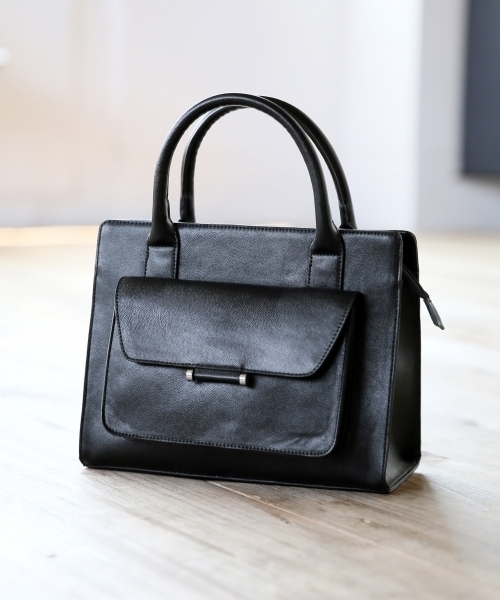 LEPSIM(レプシィム)の「スクエアポケットミニトートバッグ 734876(トートバッグ・レディース・ホワイト×ブラック/ブラック/ダークブラウン・ONE SIZE)」の3枚目の写真