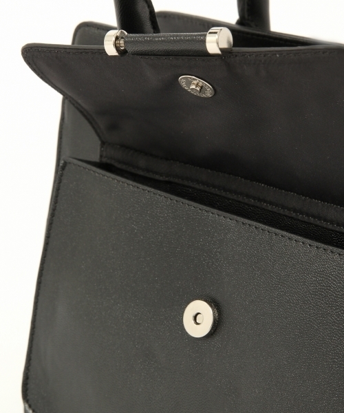 LEPSIM(レプシィム)の「スクエアポケットミニトートバッグ 734876(トートバッグ・レディース・ホワイト×ブラック/ブラック/ダークブラウン・ONE SIZE)」の10枚目の写真