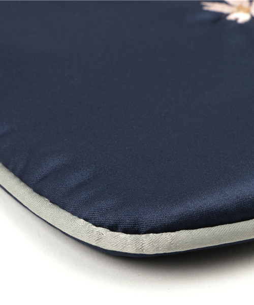 WEGO（ウィゴー）の「WEGO/スカジャンクラッチバッグ（クラッチバッグ・レディース・ブラック/ネイビー・FREE）」の9枚目の写真