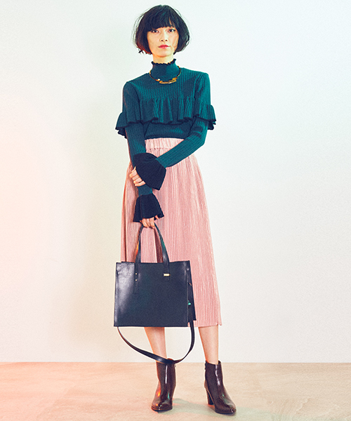 UNITED TOKYO（ユナイテッドトウキョウ）の「レザーショートブーツ（ブーツ・レディース・ネイビー/キャメル/ダークブラウン・0/1/2）」の9枚目の写真